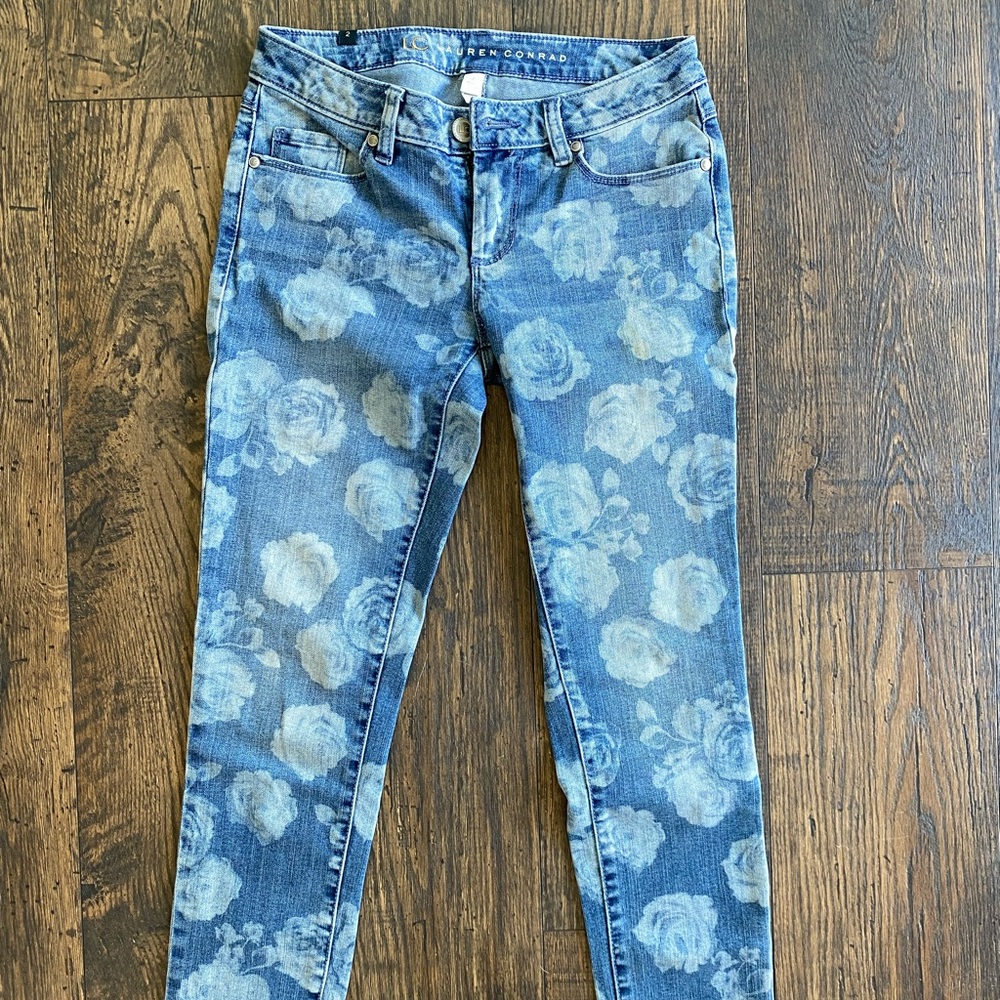 LC Lauren Conrad Jeans